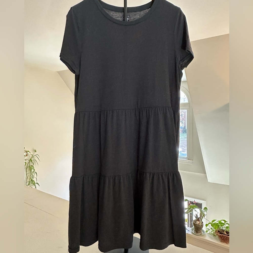GAP Black Mini Tiered Dress